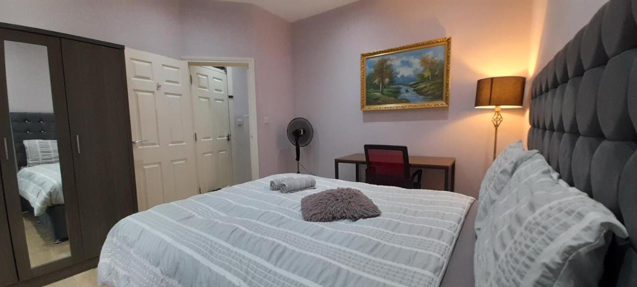 Comfy Fenia Stay London Kültér fotó