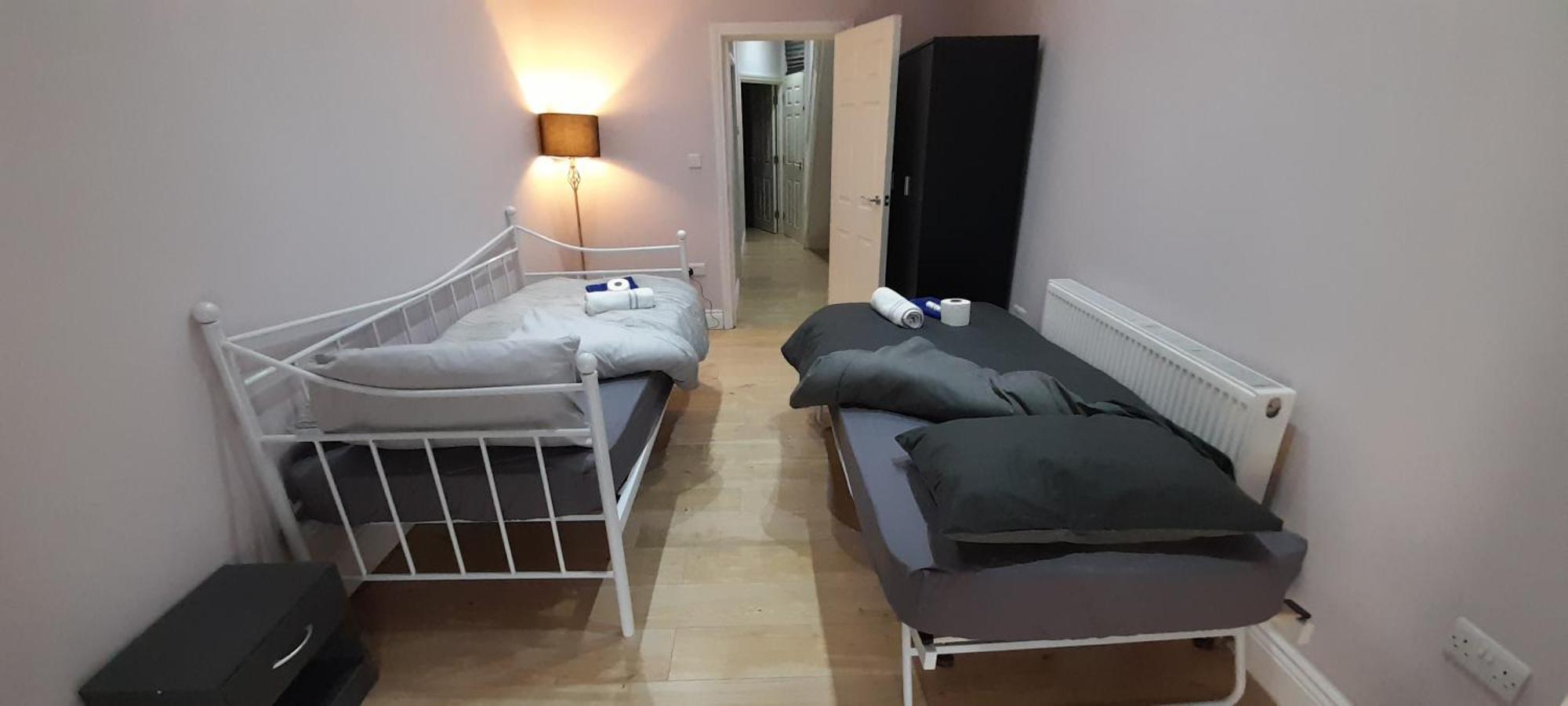 Comfy Fenia Stay London Szoba fotó